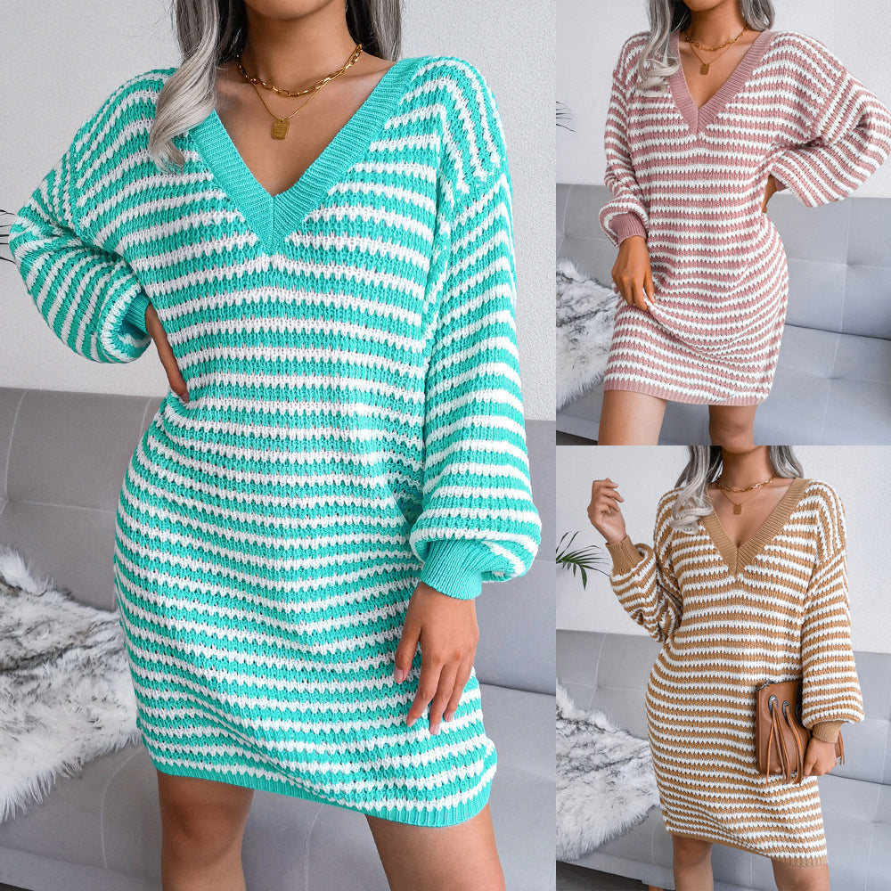 Emma™ - Stripe Frenzy Pulloverkleid mit V-Ausschnitt