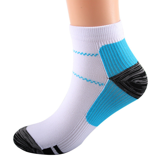 FlexiBoost™ - Die Socken, die Kompression und Komfort vereinen, egal ob Outdoor, Sport oder Trail Running!