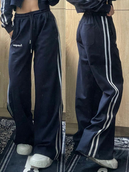 Harajuku™ - Oversized Cargo-Jogginghose mit breitem Bein